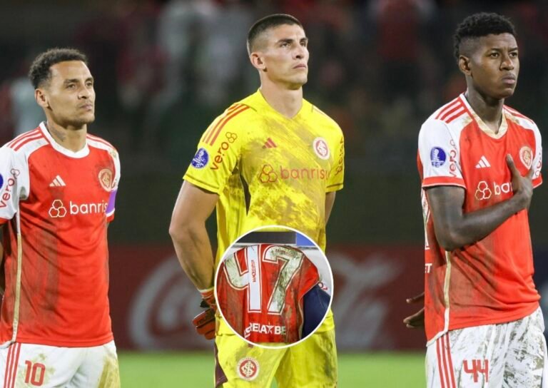 Internacional inaugura campanha ao se apresentar em campo com seus uniformes tingidos pela lama