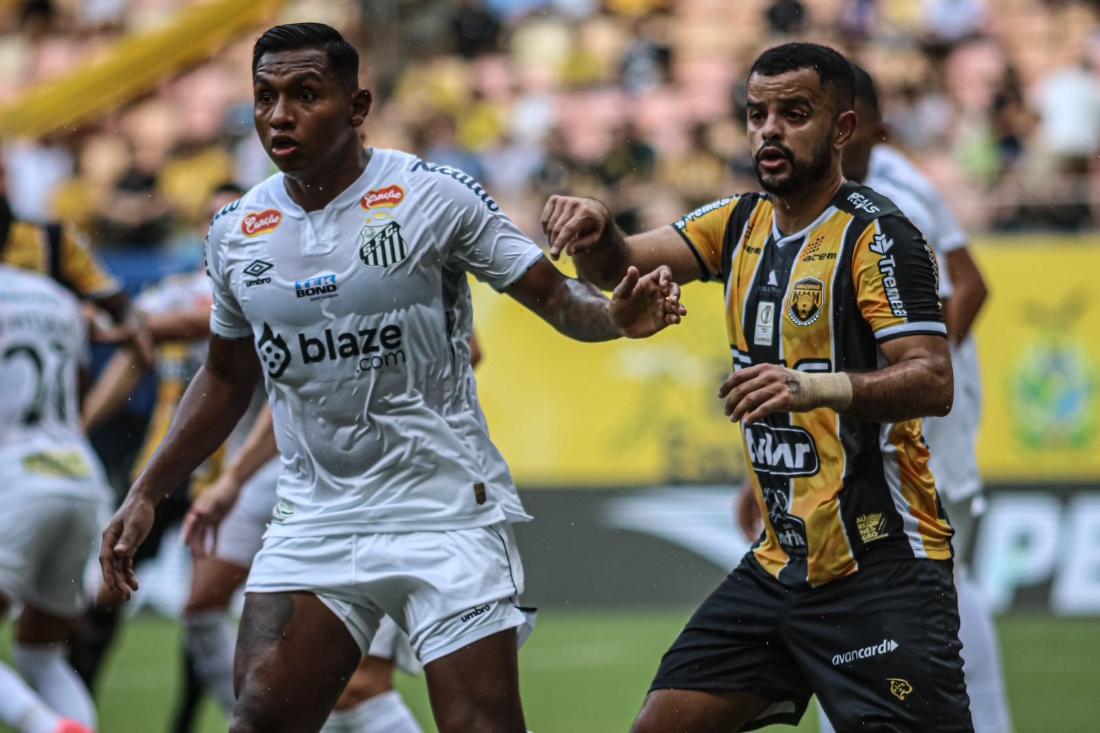 Amazonas vence por 1-0 e derruba invencibilidade do Santos na Série B