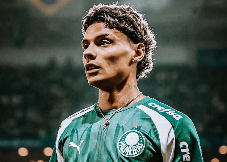 Richard Ríos é sondado por clubes europeus, mas Palmeiras deseja mantê-lo