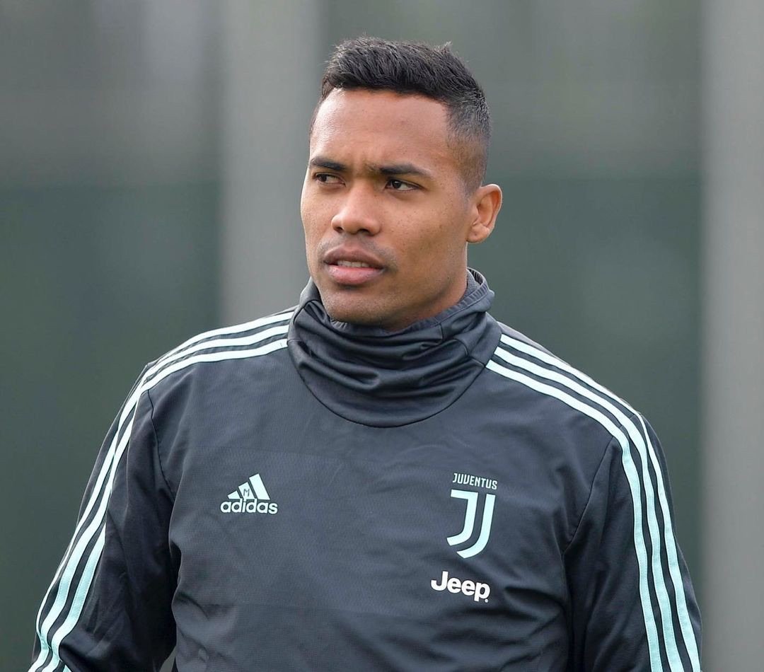 São Paulo analisa situação de Alex Sandro, da Juventus