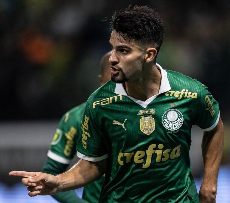 Palmeiras renova contrato de Flaco López até o fim de 2027