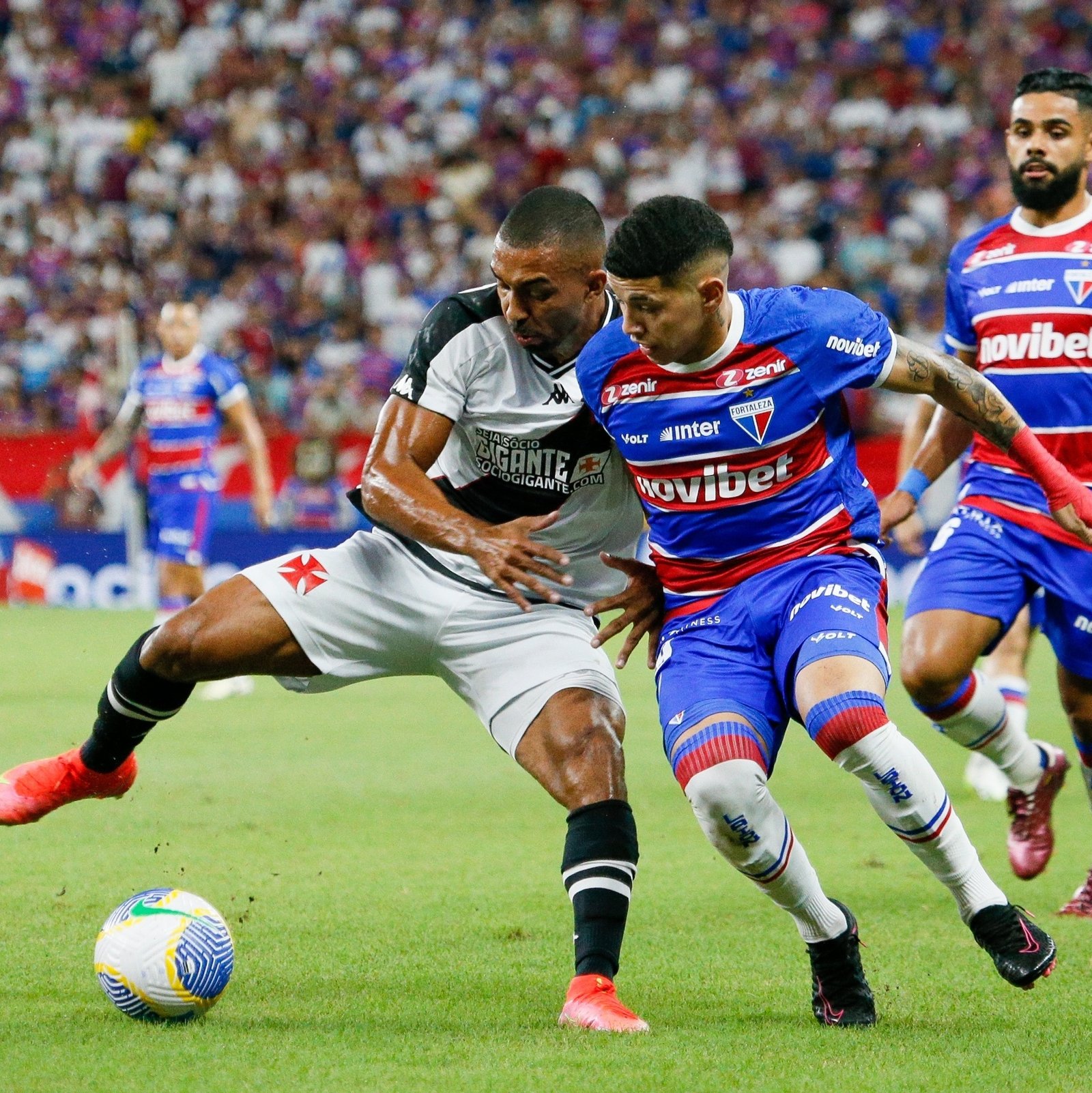 Fortaleza recebe o vasco no castelão e em jogo fraco não sai do 0x0