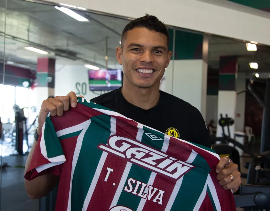 É oficial! Thiago Silva é do Fluminense