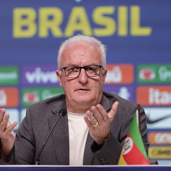 Dorival Jr. anuncia convocação para amistosos e Copa América